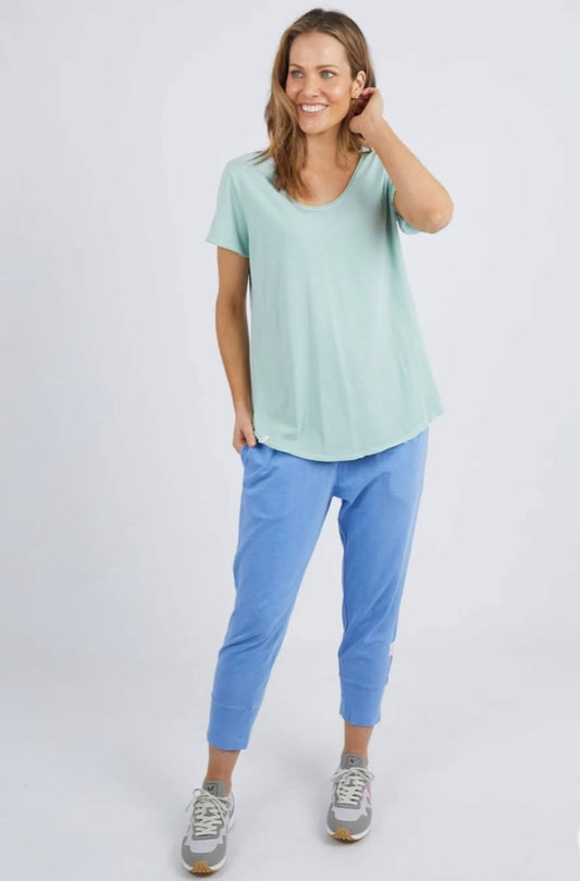 Elm Fundamental Vee Tee 81X4044.SURF SPRAY