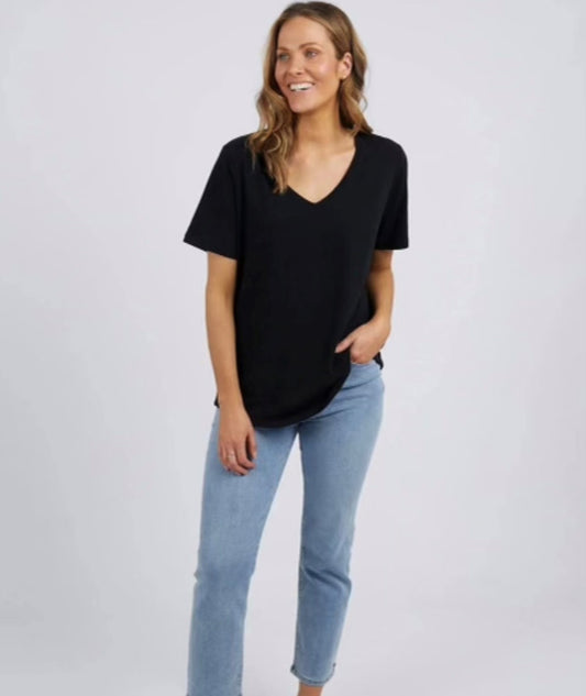 Elm Fundamental Vee Tee Black 81X4044.WBLK