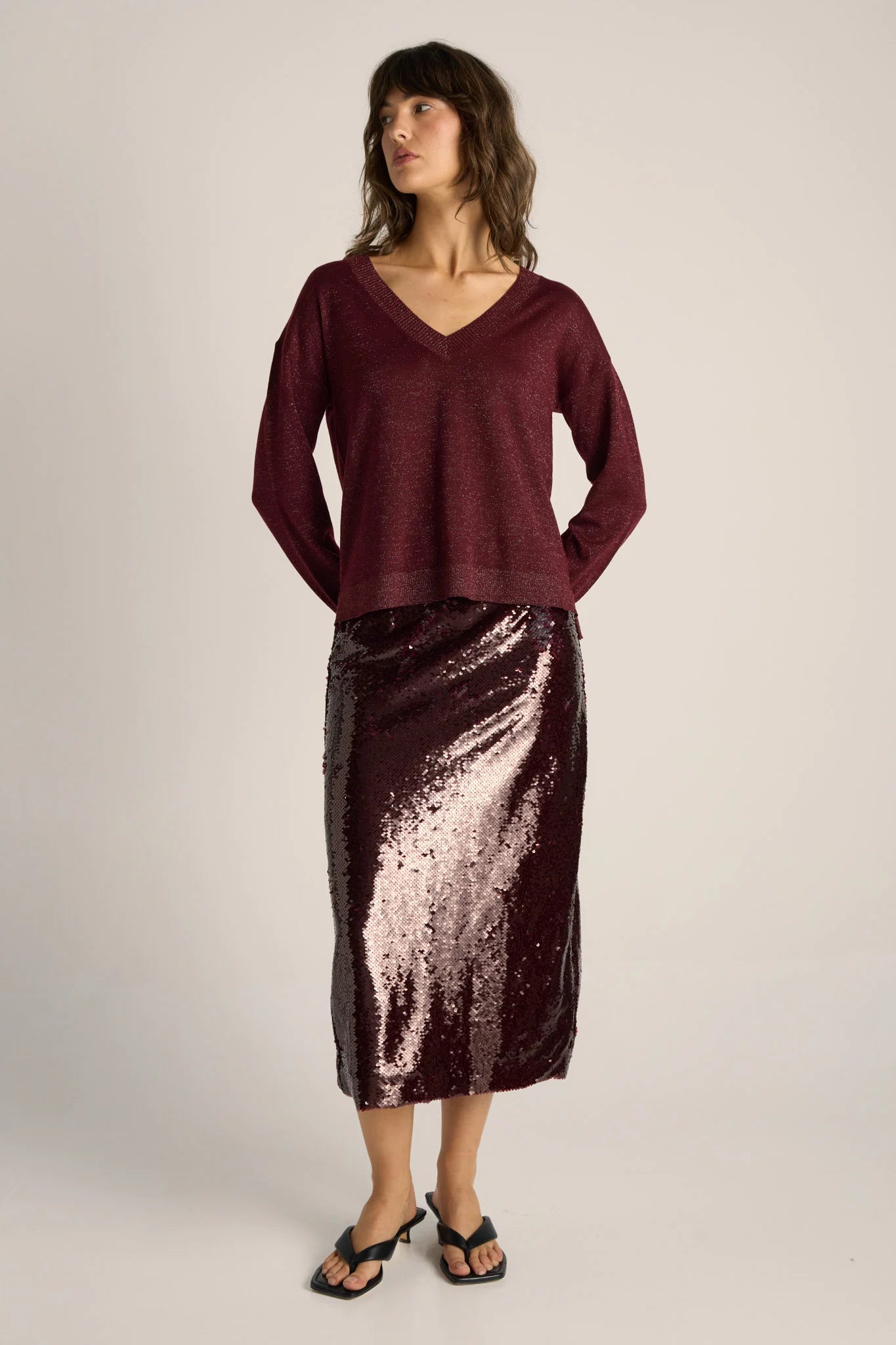 Fate + Becker Oriane Sparkle V-Neck Knit - Burgundy