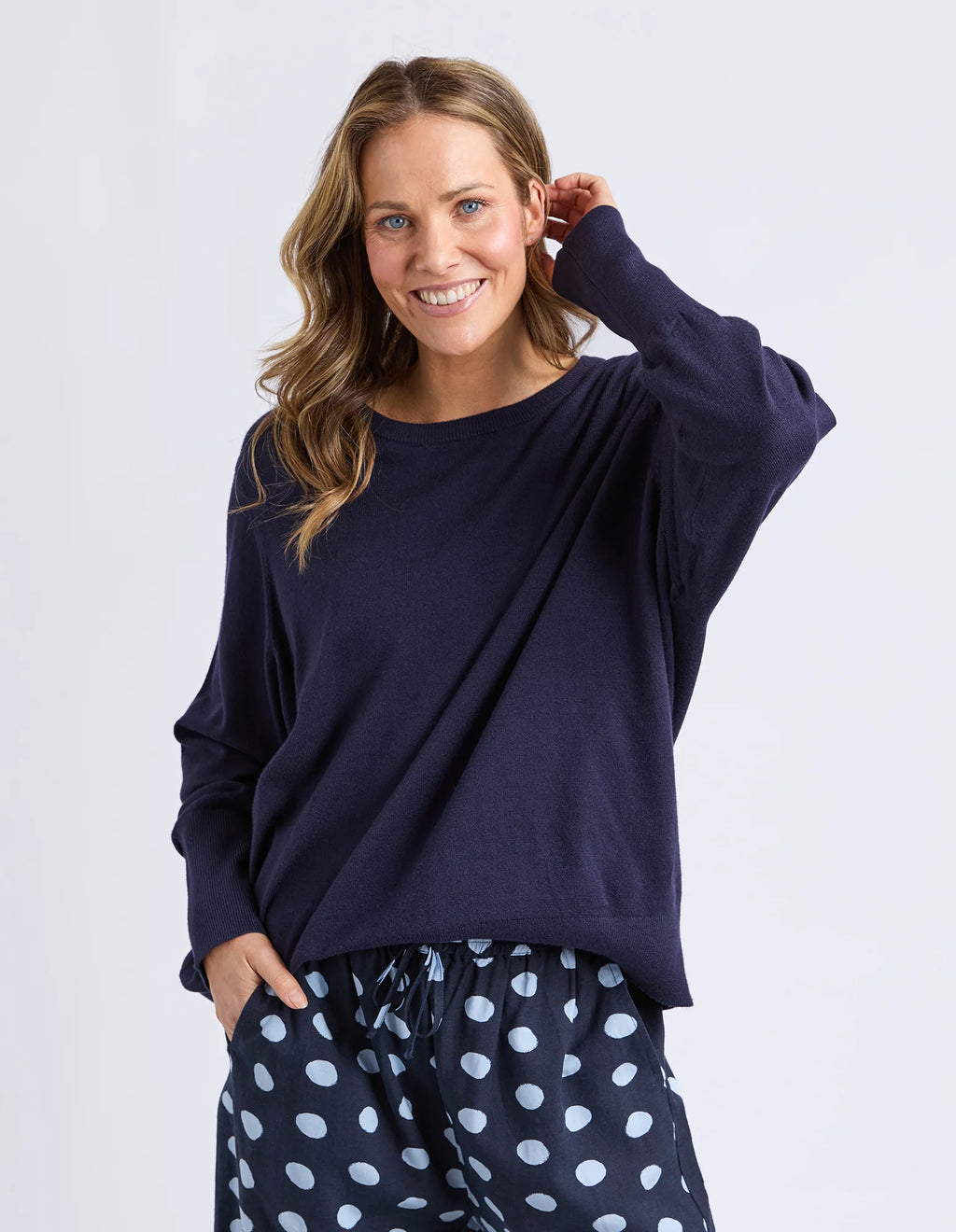 ELM Sunny Long Sleeve Knit Top Classic Navy 8177038.CNAV