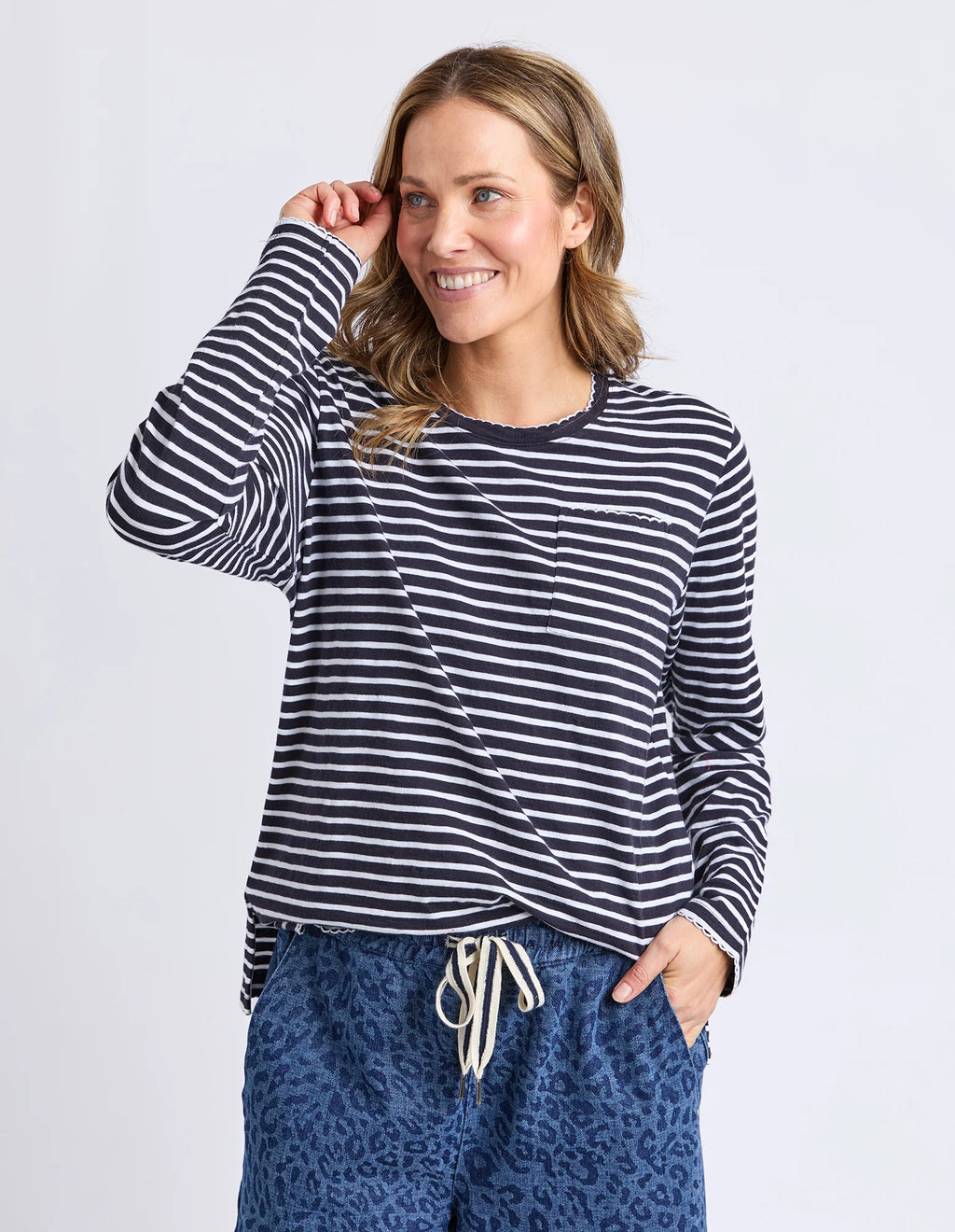 ELM Drea Long Sleeve Tee Navy/White Stripe 8177058.NAVY