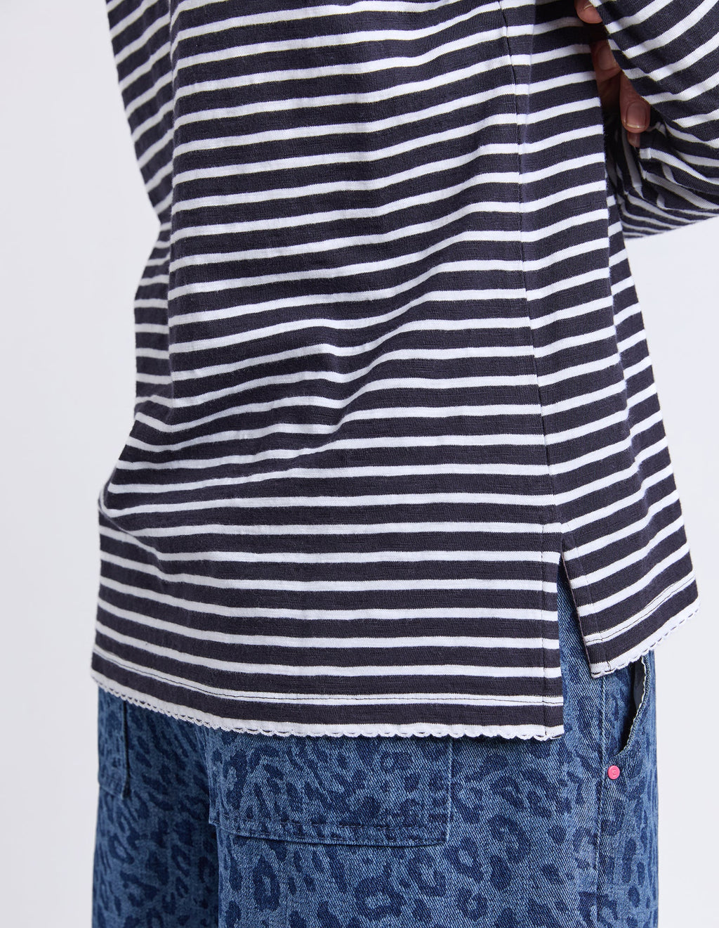 ELM Drea Long Sleeve Tee Navy/White Stripe 8177058.NAVY