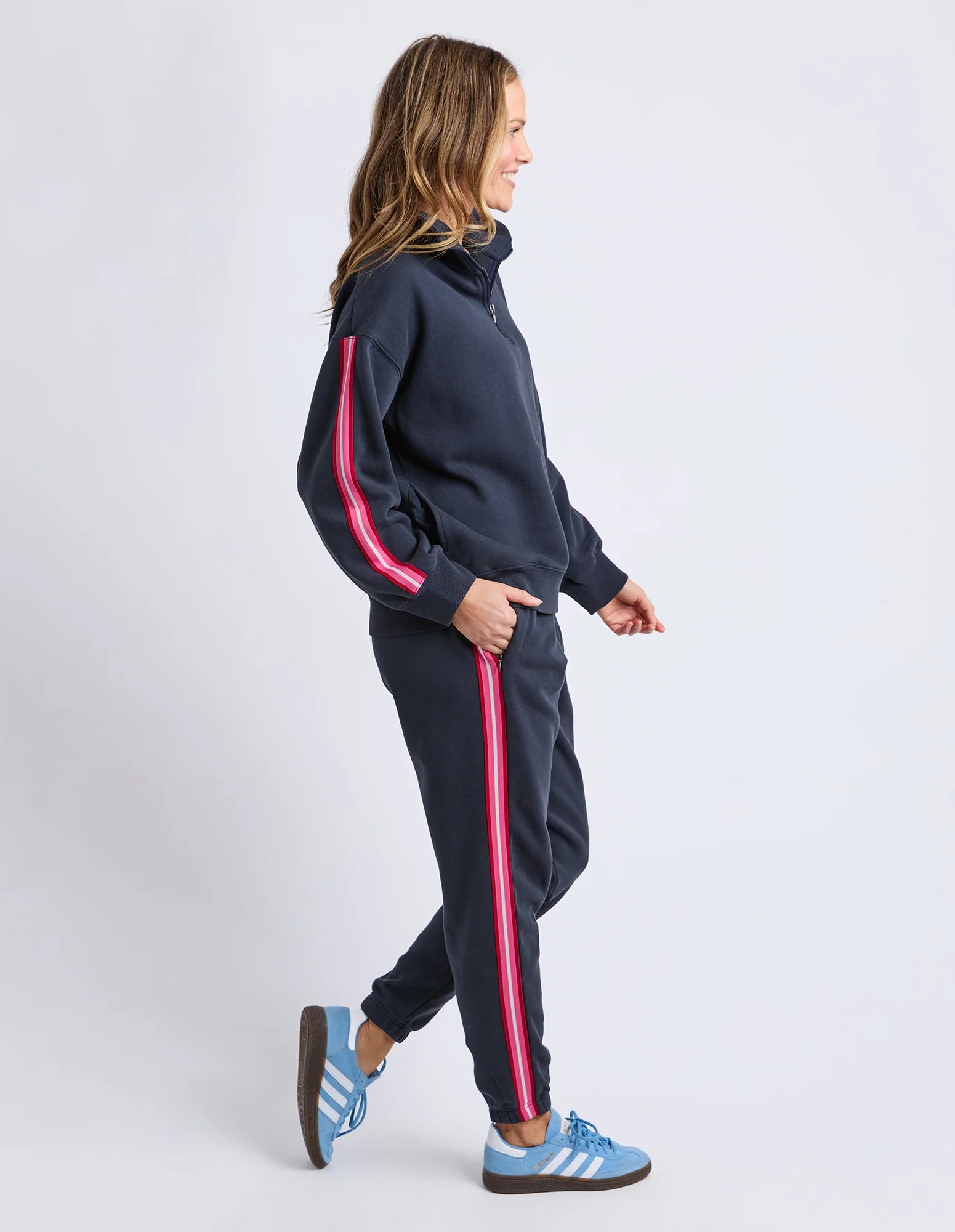 ELM Lover 1/4 Zip Navy 8177076.NAVY