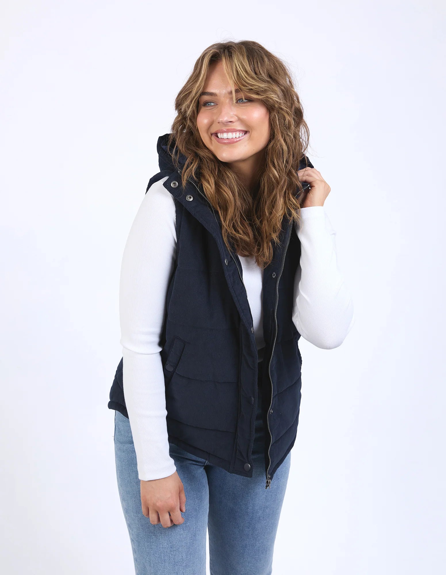 ELM Cord Puffer Vest Dark Sapphire 8192026.NAVY